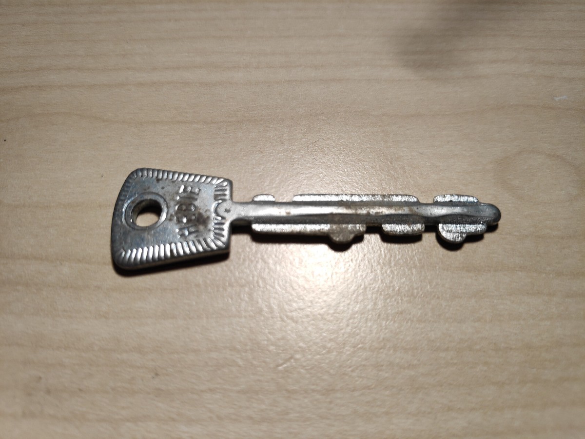 Clé De Cadenas Hebie Trumpf II – Numéro 716, Pour Pièces Détachées, Non Fonctionnelle