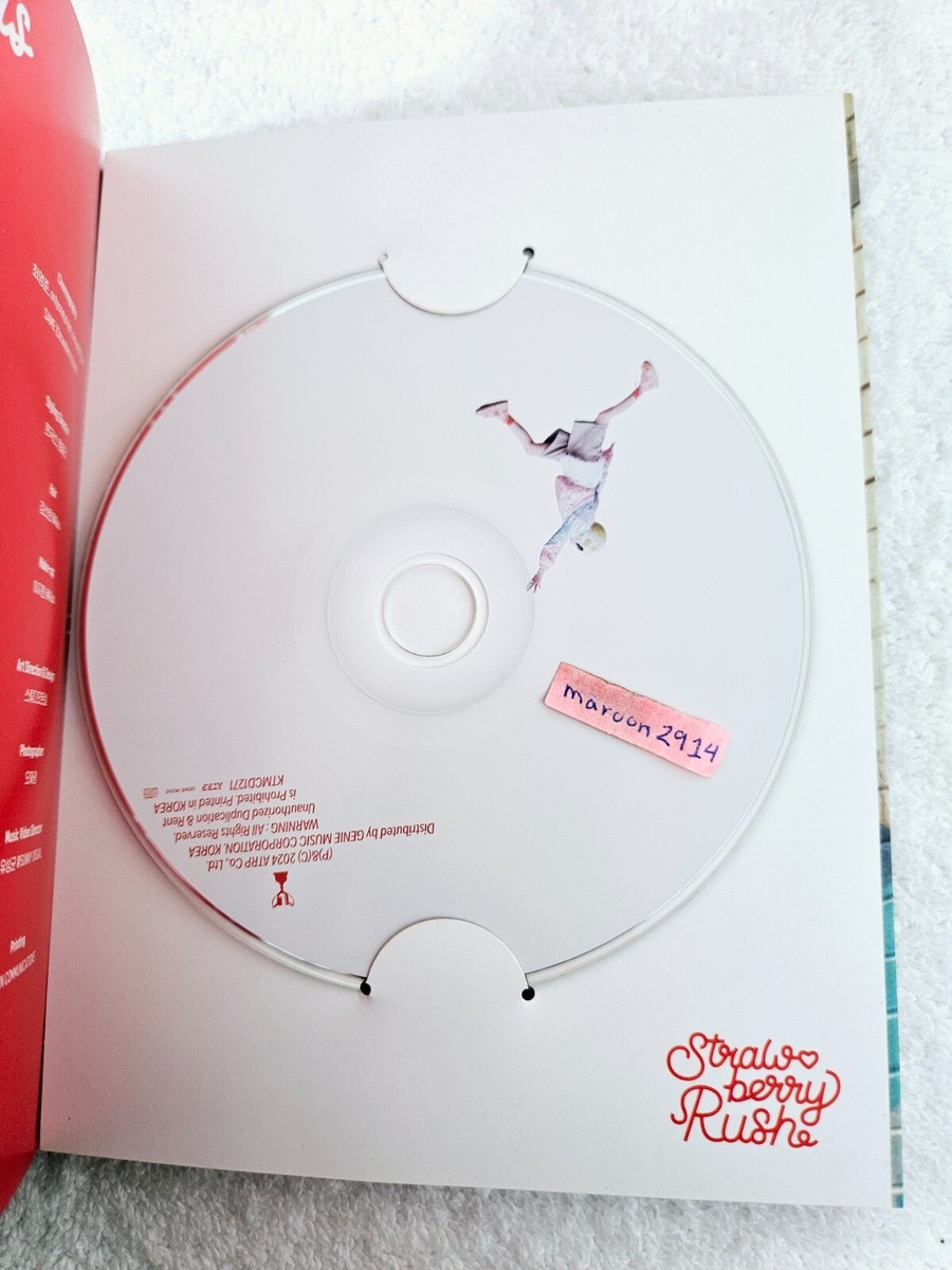 チュウ サイン アルバム loona Strawberry Rush Amazon.com: LOONA CHUU Strawberry Rush 2nd Mini Album STAYG