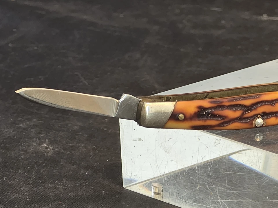 Camillus New York  Sword brand Model 70 3 blade Stockman  w/delrin handle - Image 4 of 4