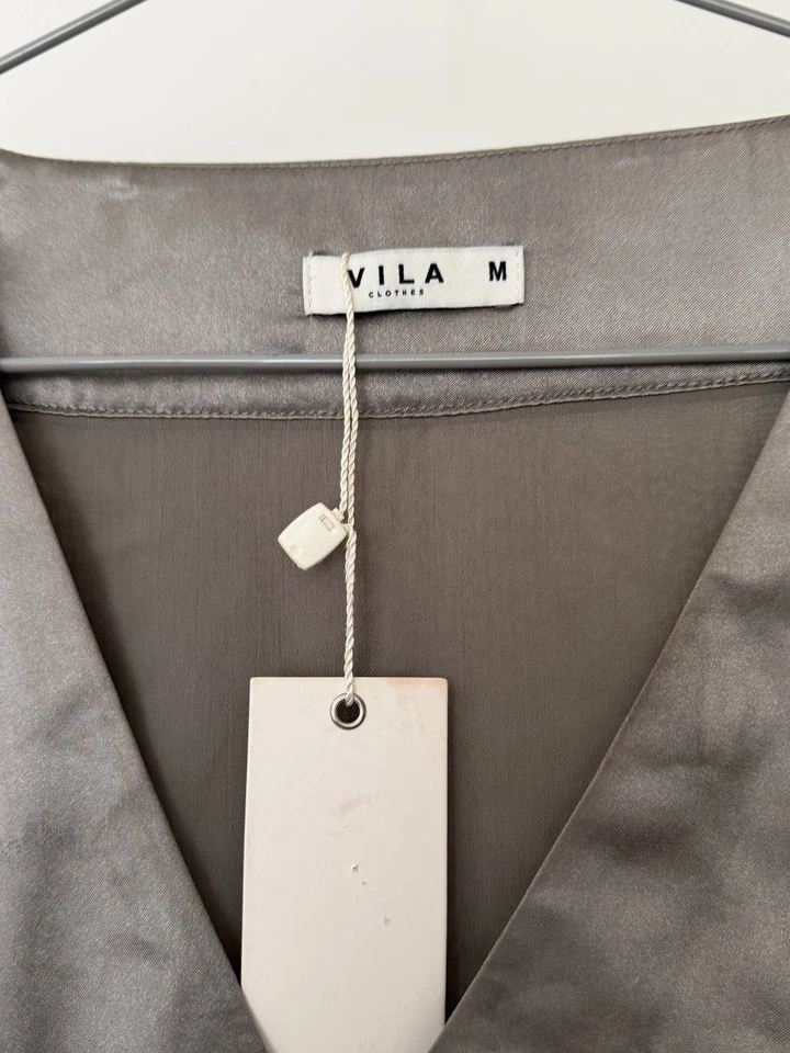 Robe Vila- M - Photo 4/4