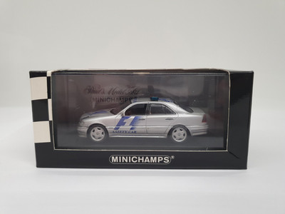 1/43 MERCEDES-BENZ C36 AMG W202 SAFETY CAR FORMULA 1 1997