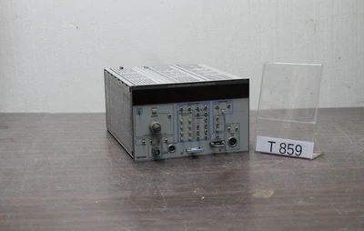 TEKTRONIX CG5001 PROGRAMMABLE CALIBRATOR GENERATOR # T859 - Photo 1/3