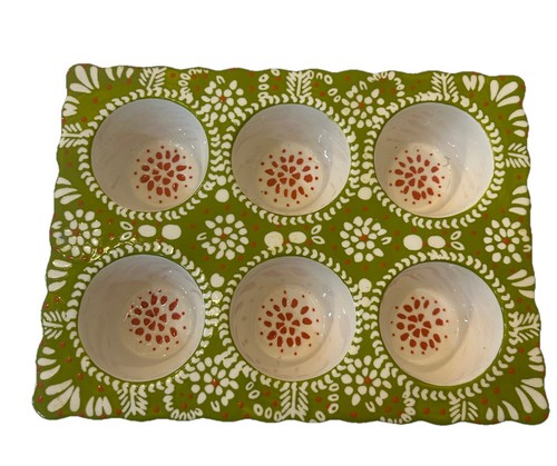 Anthropologie Cozy Baking Hand Painted Stoneware Muffin Cupcake Pan Green Whimsy