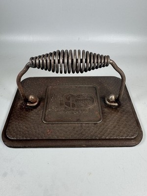 Cracker Barrel Cast Iron Grill Press Bacon Press Rustic Kitchen Tool