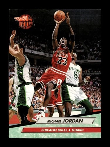 1992 FLEER ULTRA #27 MICHAEL JORDAN BULLS