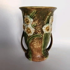 Roseville Jonquil Two Handled Art Pottery Vase Labeled 7 1/4"