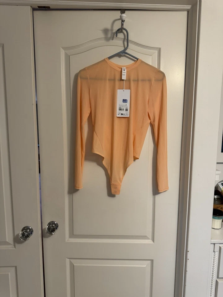 Nuevo con etiquetas Body Tanga Lululemon Wundermost NuluMesh Melocotón Cuello Redondo Talla Grande Foto 2 de 4