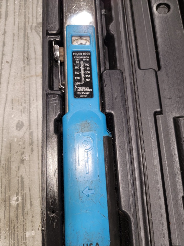 Precision Instruments C3FR250F 1/2" Drive Split Beam Torque Wrench