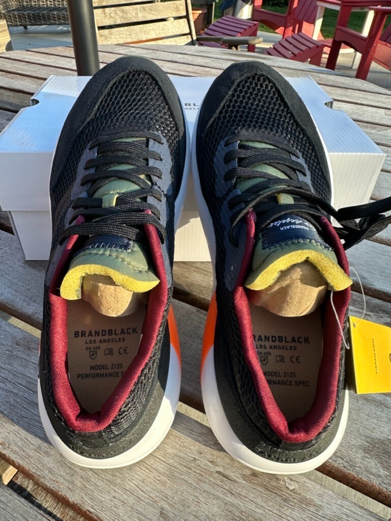 NEW BRANDBLACK Men