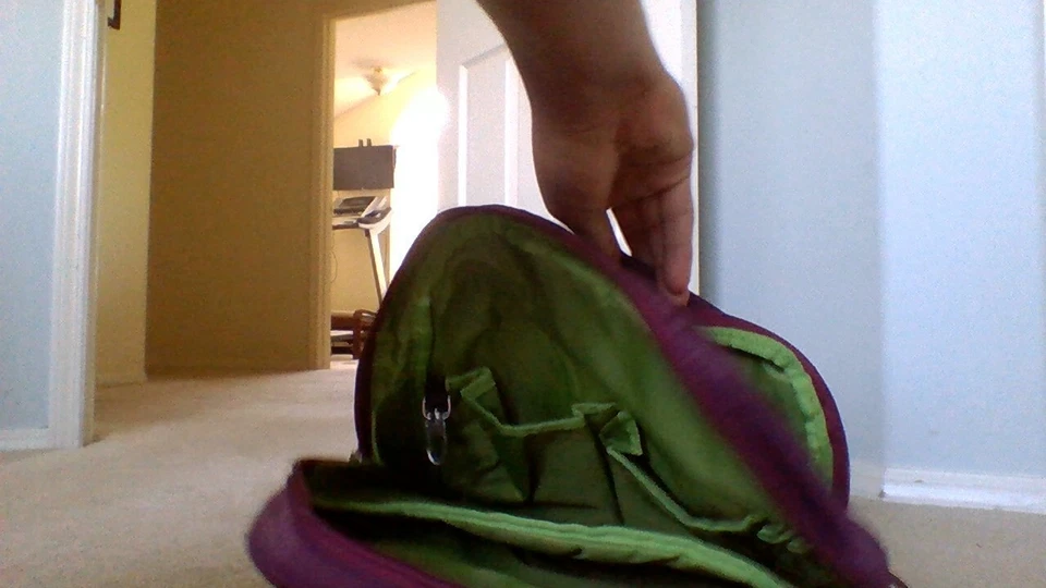 Osgoode Marley City Scape: color arándano ACEPTANDO OFERTAS Foto 3 de 3