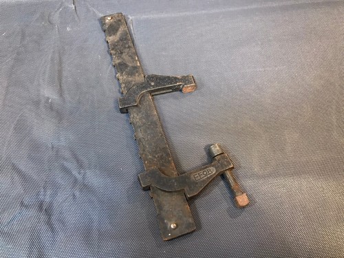 Lot 2 anciens serre joint à crémaillère à ressort EFOR outils mensuisier robuste - Picture 8 of 8