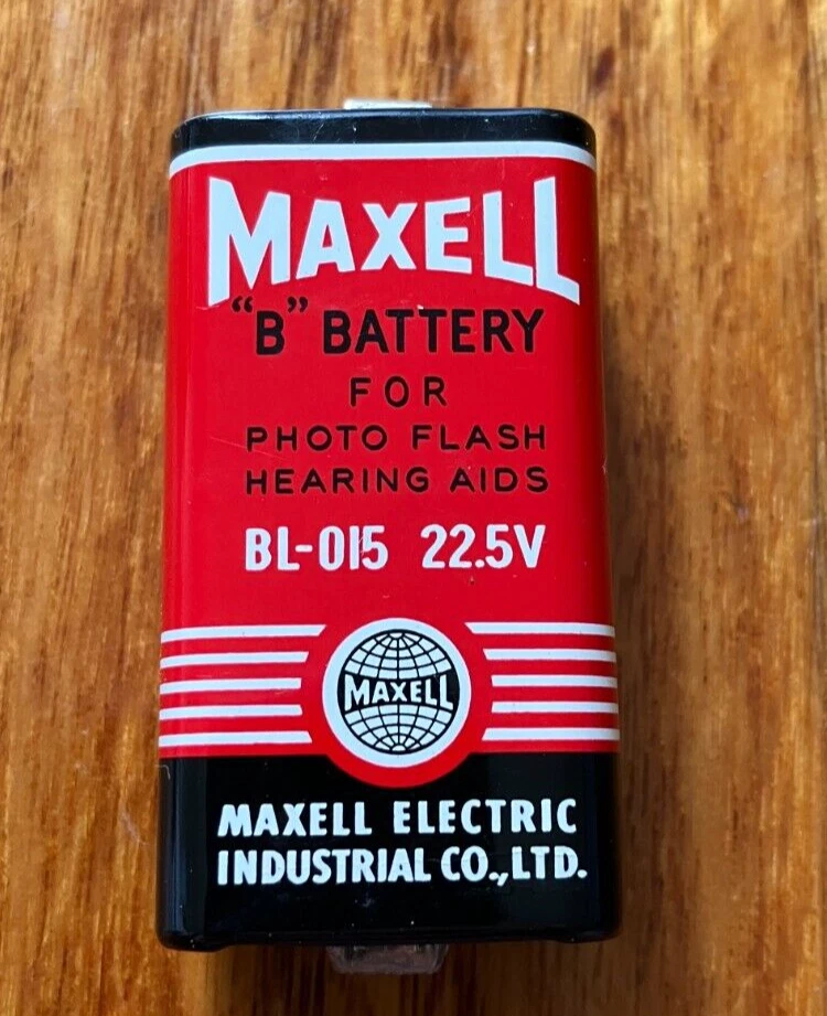 Vintage Maxell B Battery 22.5v Photo Flash & Hearing Aids BL-015 Display Only