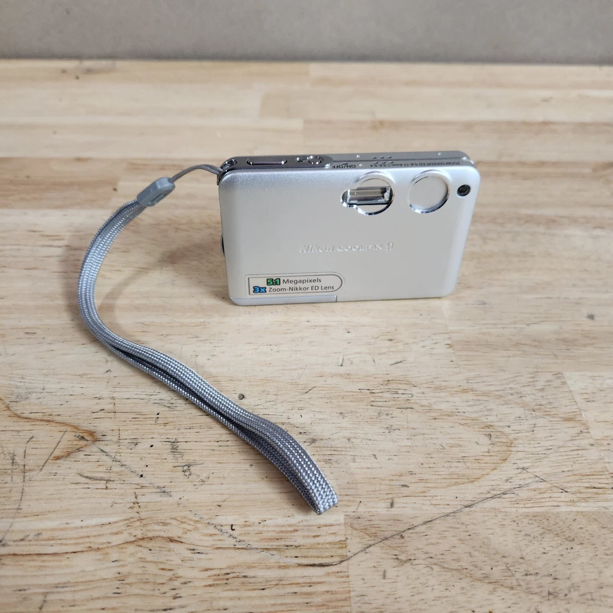 Preços baixos em Câmeras digitais Nikon Coolpix S1 | eBay