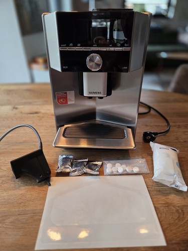 Siemens EQ 9 S500 Kaffeevollautomat S 500 EQ9 *NEUE DICHTUNG und Abtropfgitter*
