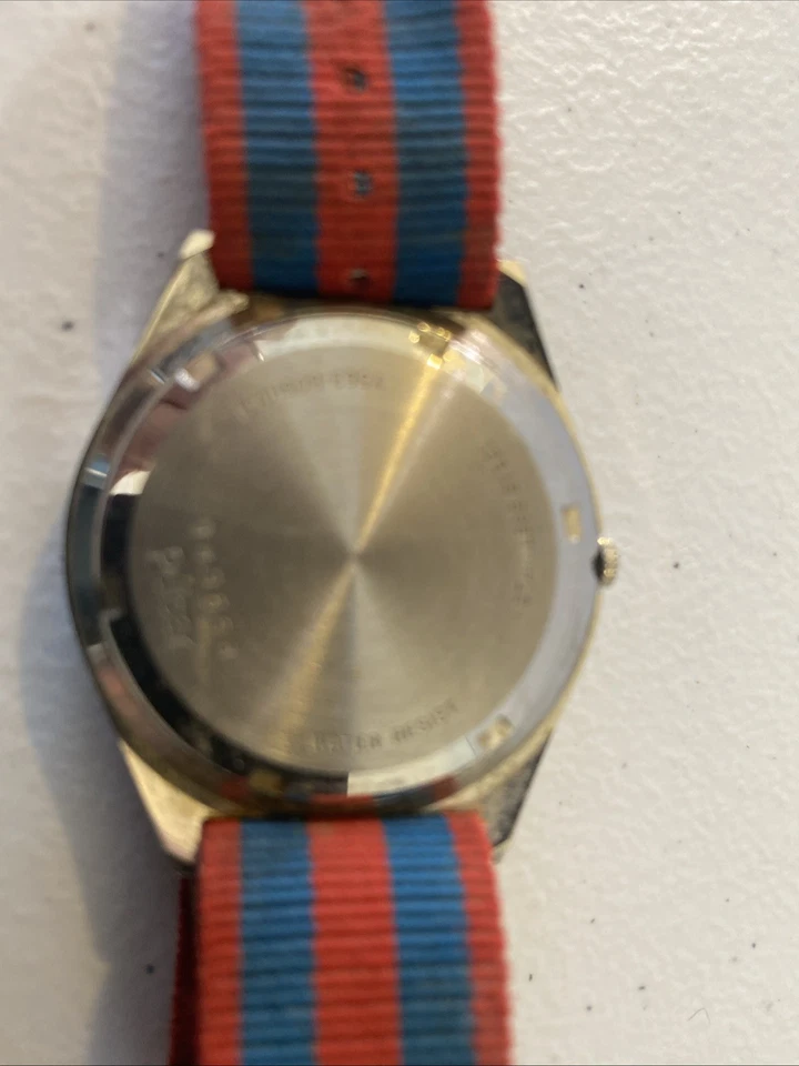 Vintage Pulsar by Seiko Y563-805H Men’s Watch – Classic Silver Tone - Image 4 of 4