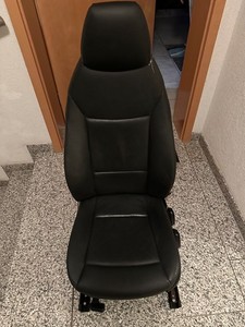 Titel: BMW Z4 E89 Fahrersitz mit Sitzheizung und Airbag  Beschreibung: Biete ein