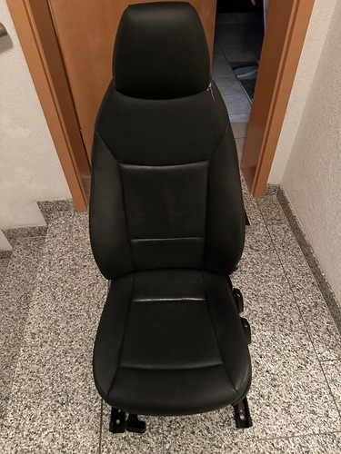 Titel: BMW Z4 E89 Fahrersitz mit Sitzheizung und Airbag  Beschreibung: Biete ein