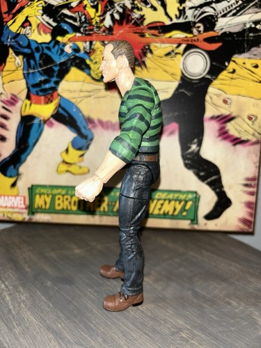 Diamond Select Marvel Sandman Edizione Speciale da Collezione Action Figure LOOSE RARA - Foto 2 di 4