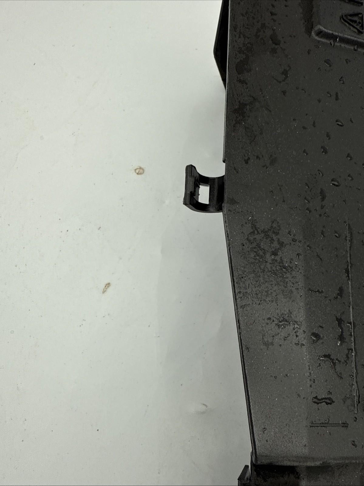 04-13 CHEVROLET CORVETTE C6 XLR FRONT UPPER RADIATOR SUPPORT BRACKET COVER OEM
