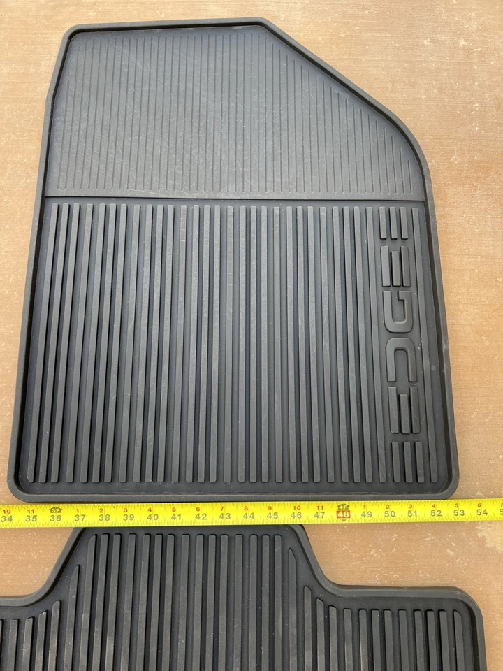 Juego de 3 alfombrillas de goma negras Ford Edge OEM 7813087, 7813086, 7813106 Foto 3 de 4