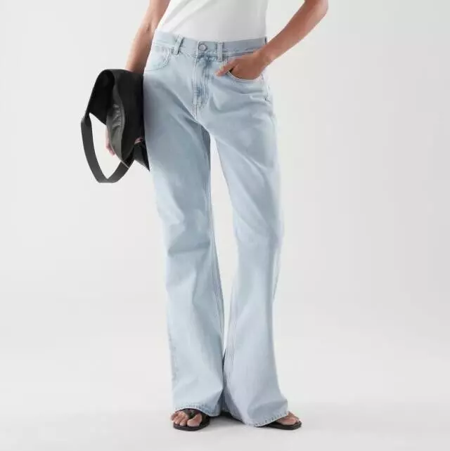 Cos Relaxed Flare Low Waist Jeans Size 27 Light Blue Y2K