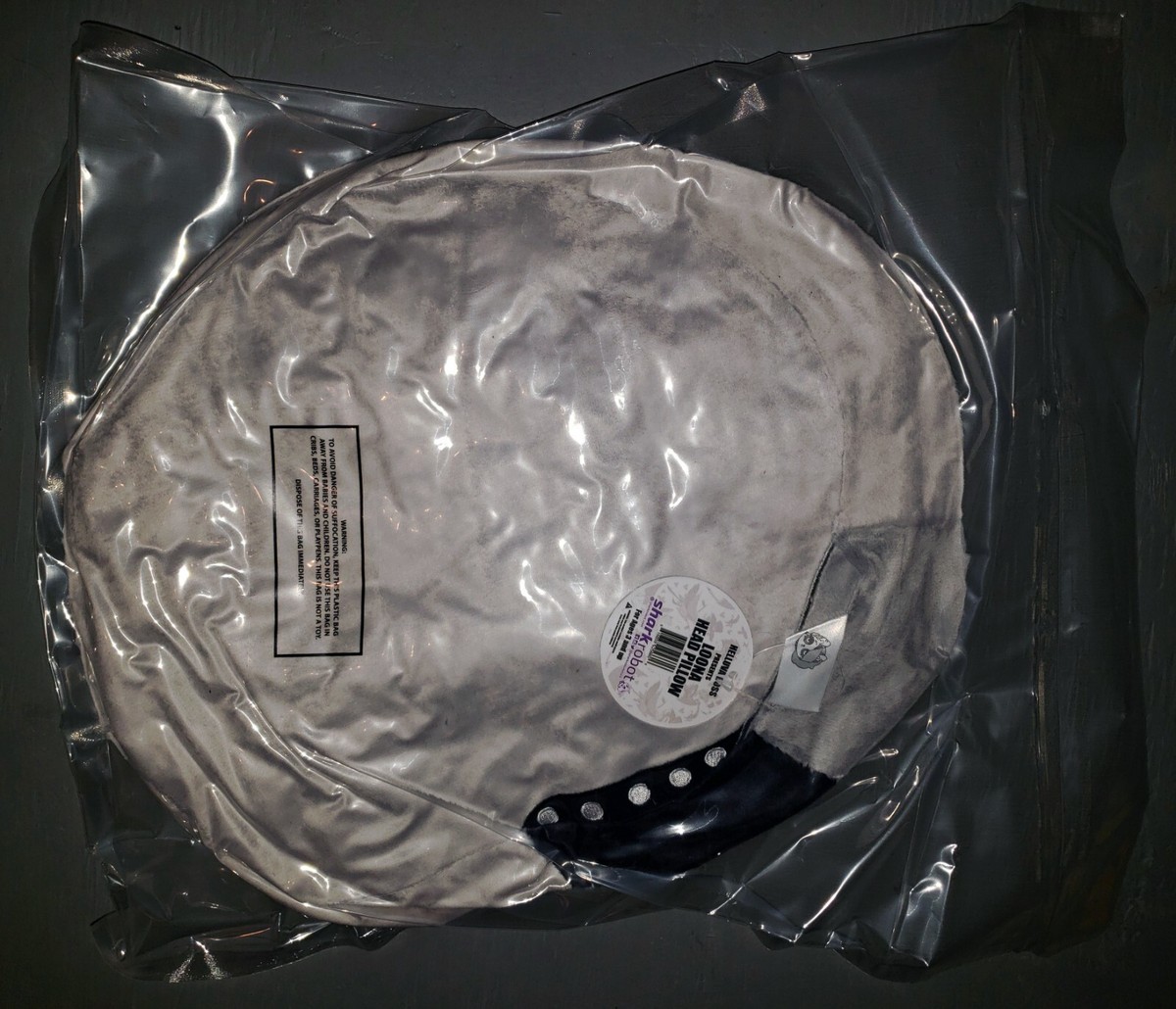 ヘルヴァボス　ルーナ　Loona Head Pillow pin s-l400.jpg