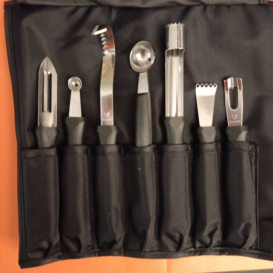 Dexter Russell Professional 7-Piece Garnishing Tool Set +