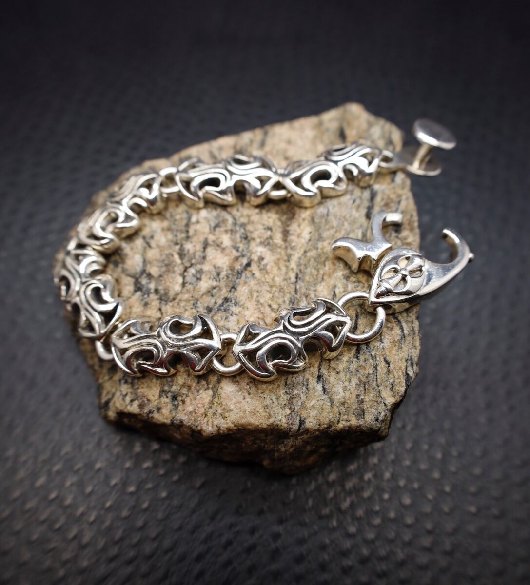 Vintage WTS Sterling Silver Unisex Bracelet, 8.5 inches Vintage WTS Sterling Silver Unisex Bracelet, 8.5 inches