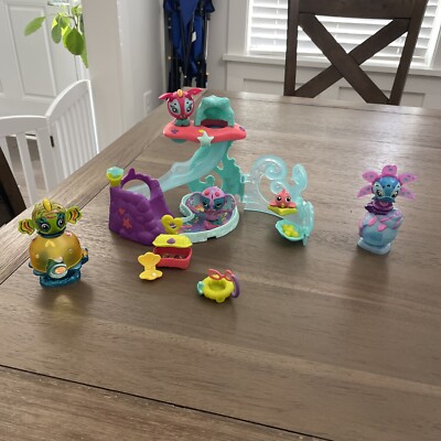 Spin Master Zoobles Kelp Underwater slide With Accessories And Extra Zoobles