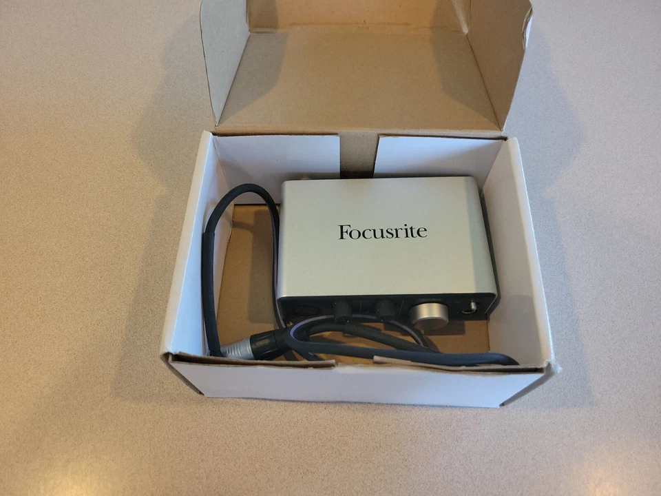 Focusrite iTrack Solo Lightning Audio Interface 2 Channel 3 Port - Image 2 of 4