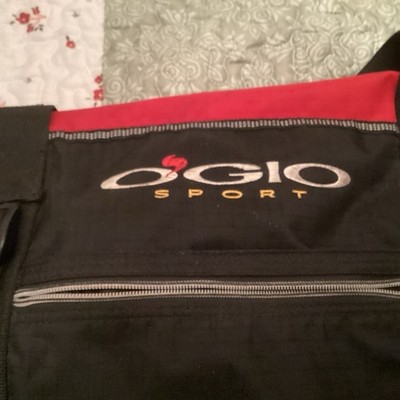 Vintage Ogio Sport Big Dome Duffel Bag  57 Liter Capacity Black  And Red Kraft