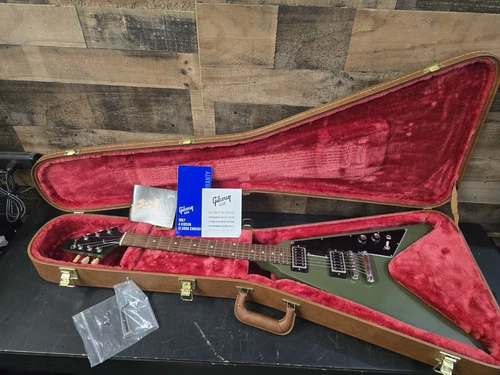 2020 Gibson Flying V  OLIVE DRAB GREEN  W/OHSC   7LB