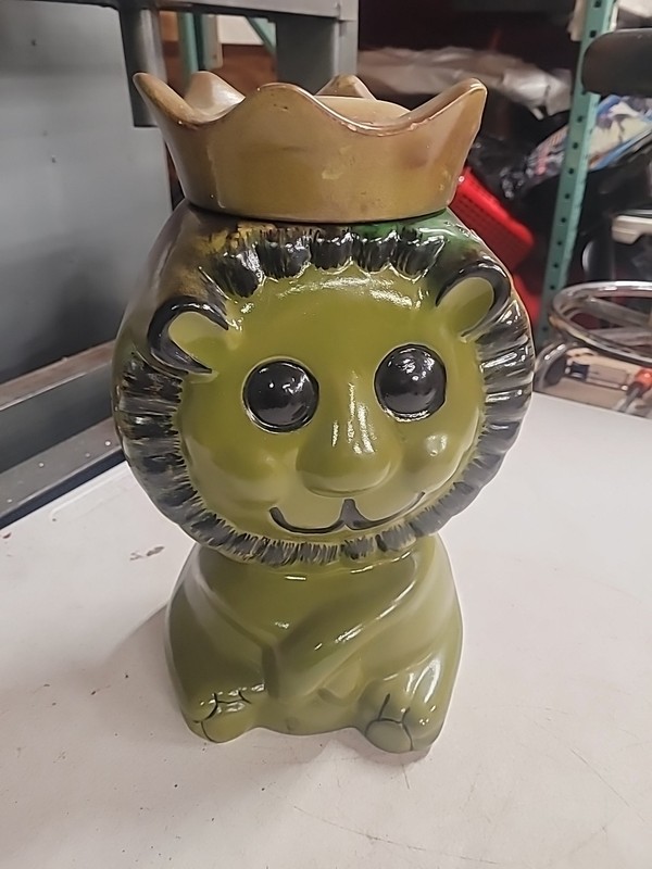 Holiday Designs USA Lion Crown King Green Cookie Jar