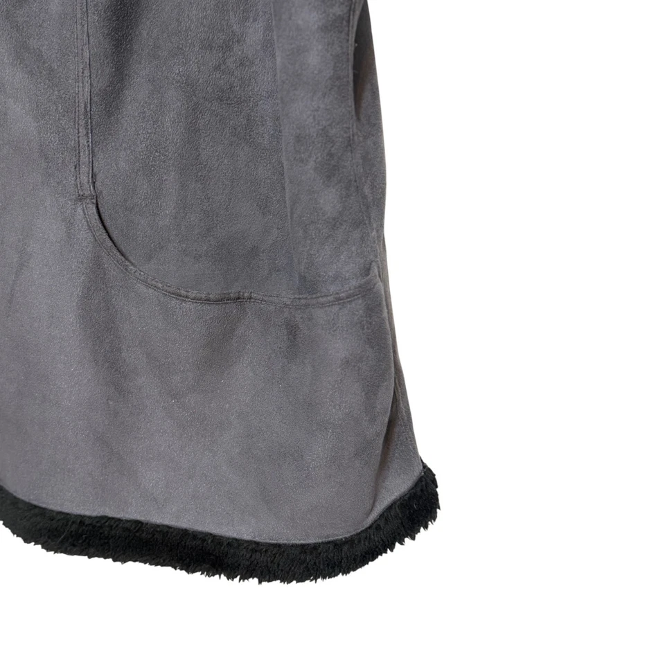 Chaleco elegante forrado de piel de oveja D&Co para mujer talla 3X gamuza vegana minimalista acogedor Foto 2 de 4