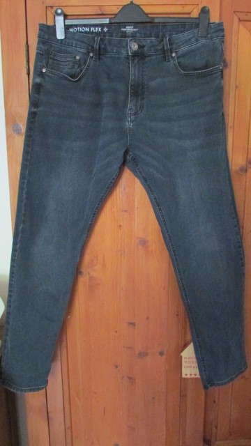 Bild 1 von 6