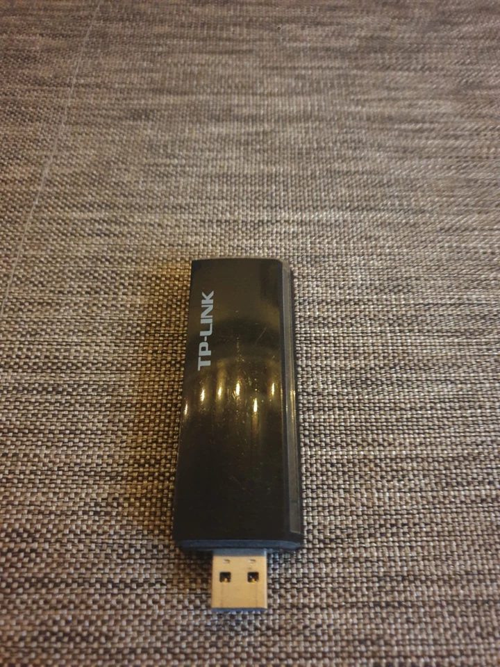 TP-Link Wireless WIFI USB Adapter (Archer T4U V1)