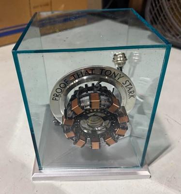 Iron Man Arc Reactor MK1 Tony Stark Heart LED Light Acrylic Show Box