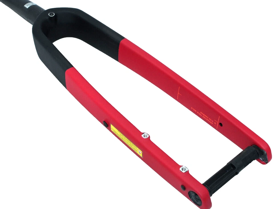 Forcella Rigida Carbonio Cube 430gr Gravel 28 Pollici 12x100 Asse Gomma Fino 40 - Immagine 3 di 4