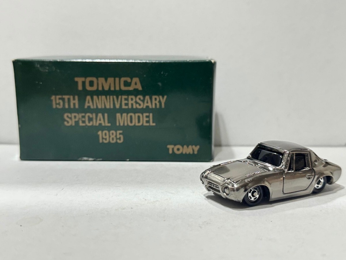 トミカ 15周年記念特製モデル 1985 トヨタ スポーツ 800 Toyota Sports 800 Tomica 15th Anniversary Model 1985 Made in
