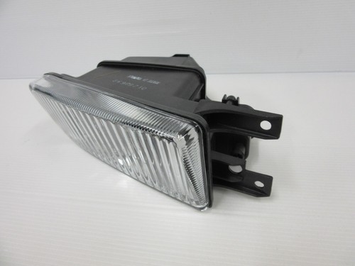 AUDI 100 C4 1990-1994 PARACHOQUES DELANTERO CONDUCTORES LUZ ANTINIEBLA LATERAL OEM CALIDAD DEPO PARTE - Imagen 4 de 9