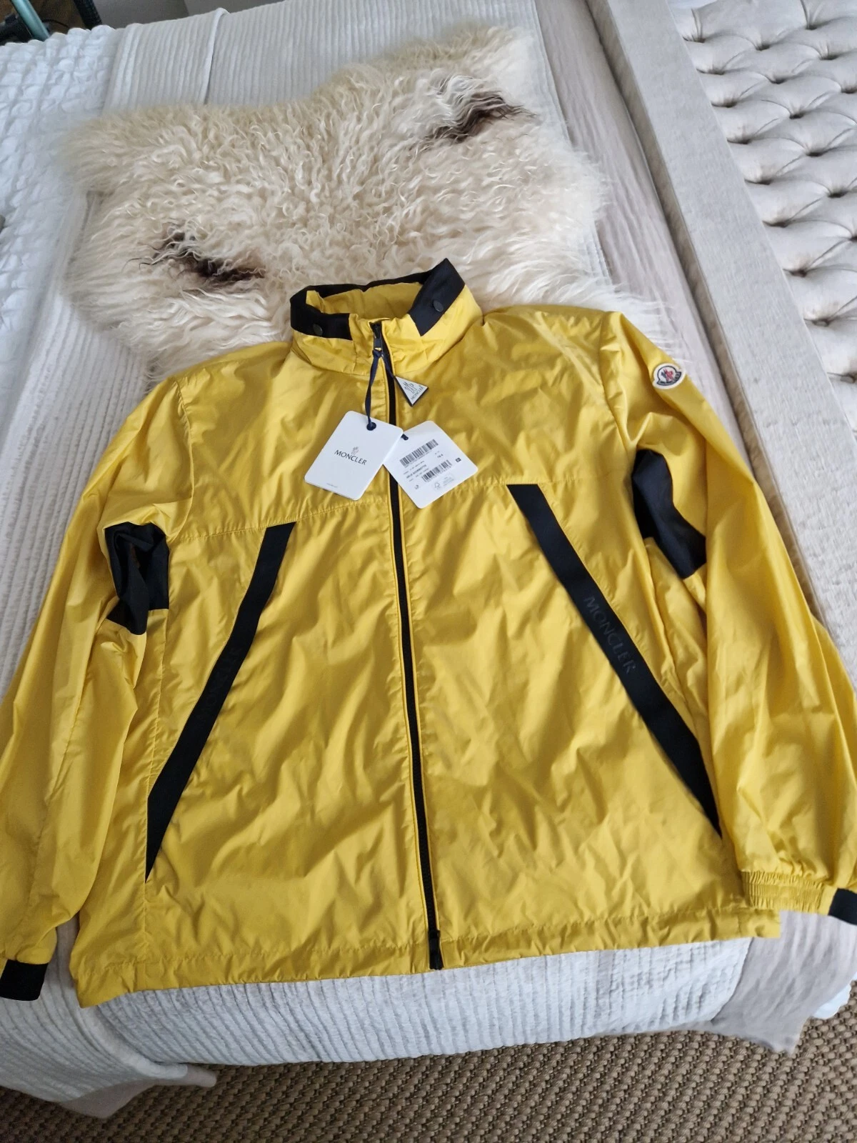 Moncler — MONCLER HEIJI NYLON HOODED JACKET MENS YELLOW SIZE 6 BRAND NEW