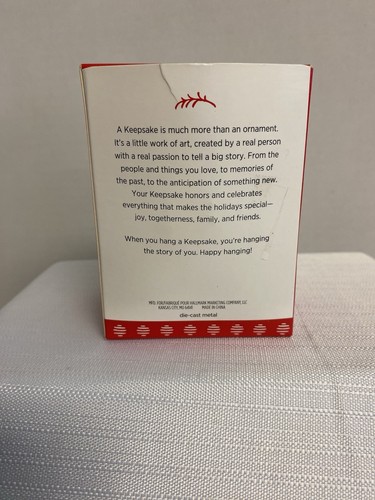Hallmark Keepsake Ornament 2017 1943 M4a3 carro armato Sherman seconda guerra mondiale - Foto 8 di 10