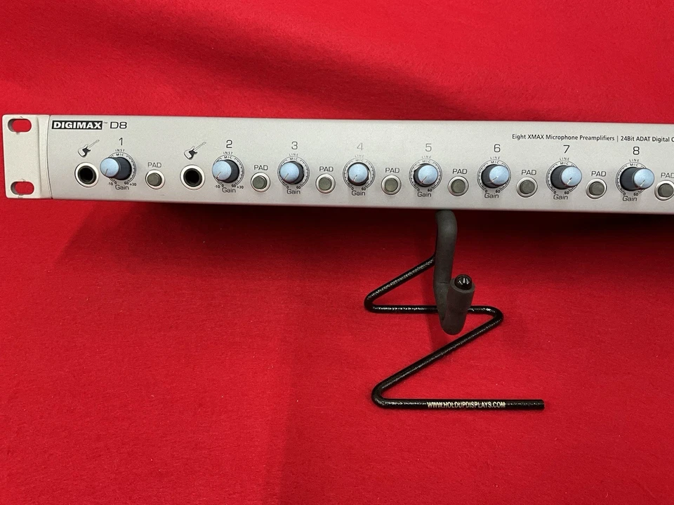 PreSonus DigiMax D8 8 Channel 24 Bit Resolution Microphone Preamp - Image 3 of 4