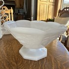 Anchor Hocking Vintage White Milk Glass Pedestal Bowl In The Harvest Grape 9"