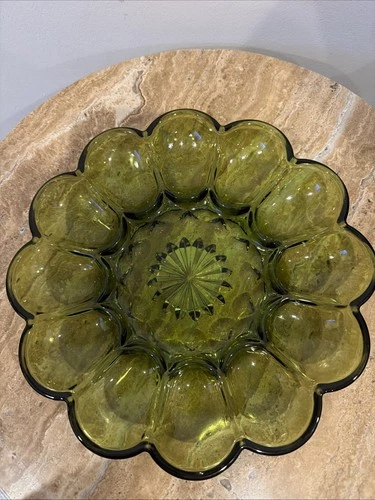 Vintage 1972 Anchor Hocking Fairfield Avocado Green Egg Plate