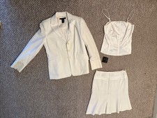 Apostrophe Cream Single Breasted Blazer  Skirt Top  Set Suit size 6P & 2