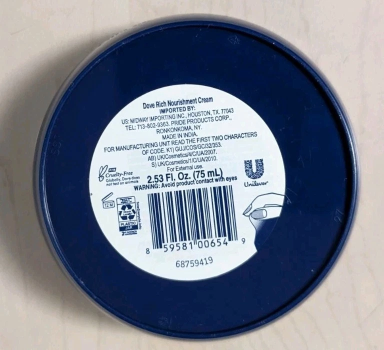 Dove Nourishing Body Care, Face, for Dry Skin with 72-Hour Moisturization - Image 3 of 3