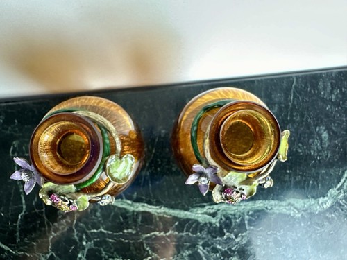 Paire de mini vases en verre ambré émaillé Jay Strongwater 5,125 pouces de haut - Photo 4/16