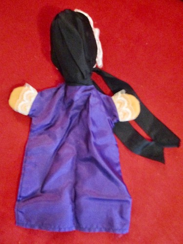 KERSA Grandma Hand Puppet Germany Felt Oma Grandmother Old Lady Purple Dress - Picture 3 of 3