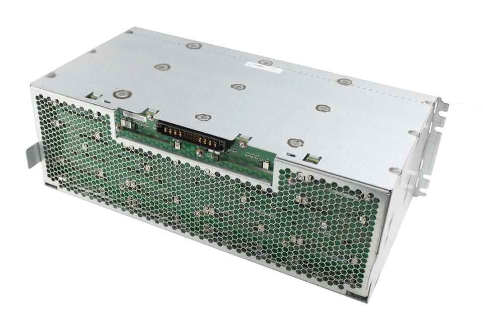 Genuine IBM DS8000 Server Disk Enclosure 22R4734 17P8847 5423461 22R6935 - Image 2 of 4